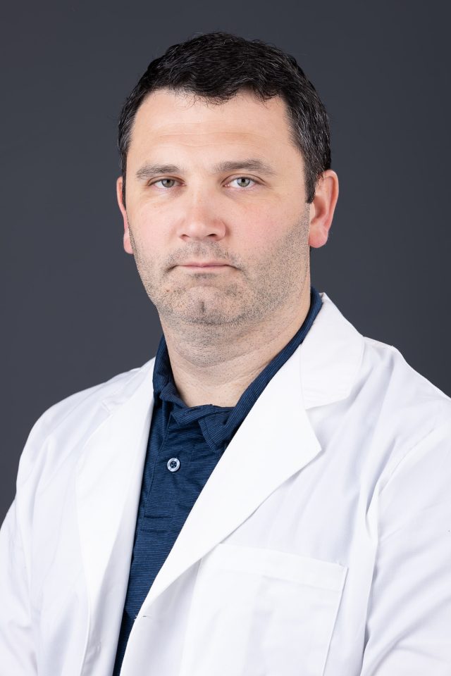 Slonopas_Alex_Physicians_East_2023-1-min